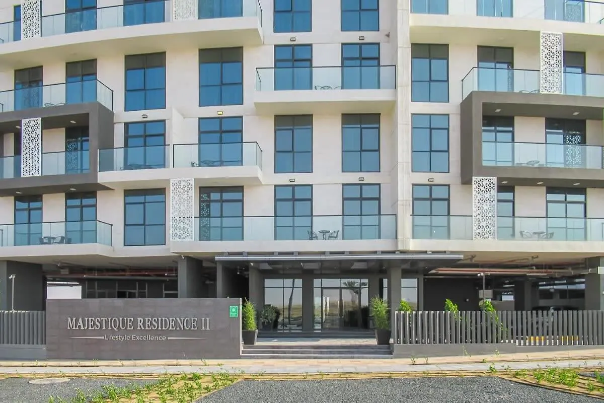 Frank Porter - Majestique Residence 2 Dubai
